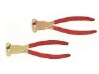 Non-Sparking Pincers 1