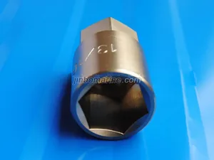 Non-Sparking Spark Plug Socket thumbnail 2