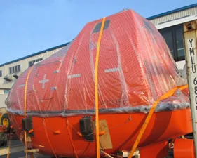 SOLAS 25 Persons 5 Meter Totally Enclosed Life boat thumbnail 1