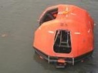 Self-Righting And Davit Launched Inflatable Liferaft
