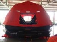 Self-Righting Inflatable Liferafts