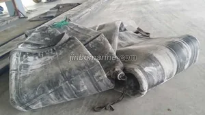 Ship launching airbag thumbnail 2