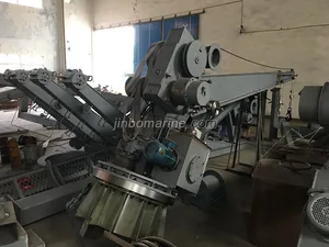 Single Arm Slewing Davit thumbnail 2
