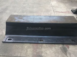 Super Arch Type Rubber Fender thumbnail 1