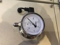 YC Type Transmissible Pressure Gauge 2
