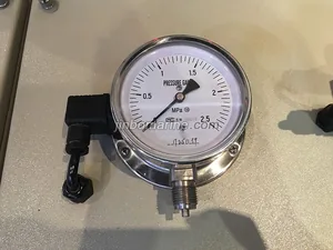 YC Type Transmissible Pressure Gauge thumbnail 1