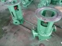 Split-coupled vertical in-line pump bare pump head